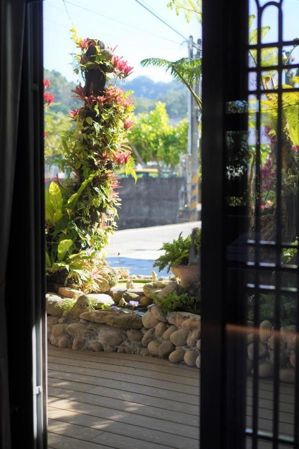 蘊慢築 茶花藝主題民宿 Yun Man Zhu Homestay Gongguan Zewnętrze zdjęcie